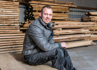 Stoere tafels op maat JDJ Houtimport (c) Joke Schut