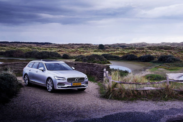 Match the car...Volvo V90