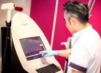 Geef uw huid een zomercheck Skin & Laser Clinics (c) Marc de Jong