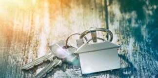 Holland Huis Makelaars - Dolle woningmarkt?