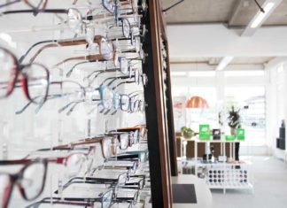 Uw ogen, onze zorg De Hesse Optiek & Oogzorg - Uw ogen, onze zorg