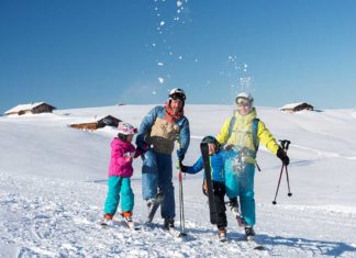 Familieplezier in de sneeuw Familieplezier in de sneeuw