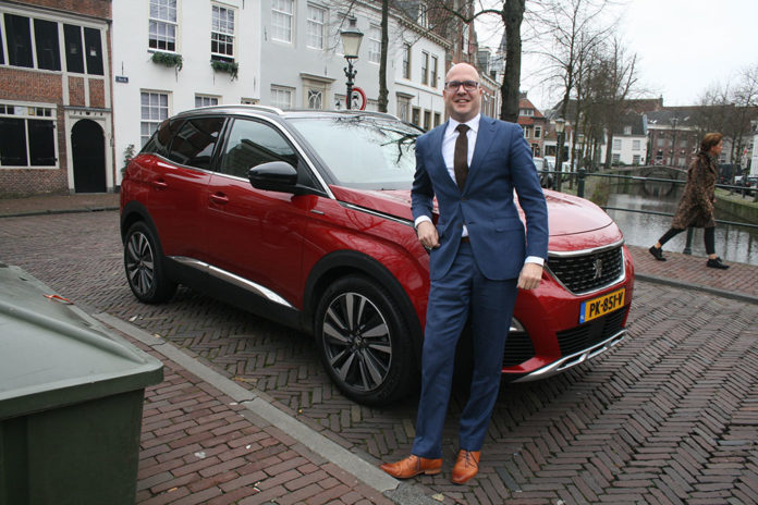 Match the car - Peugeot 3008 SUV