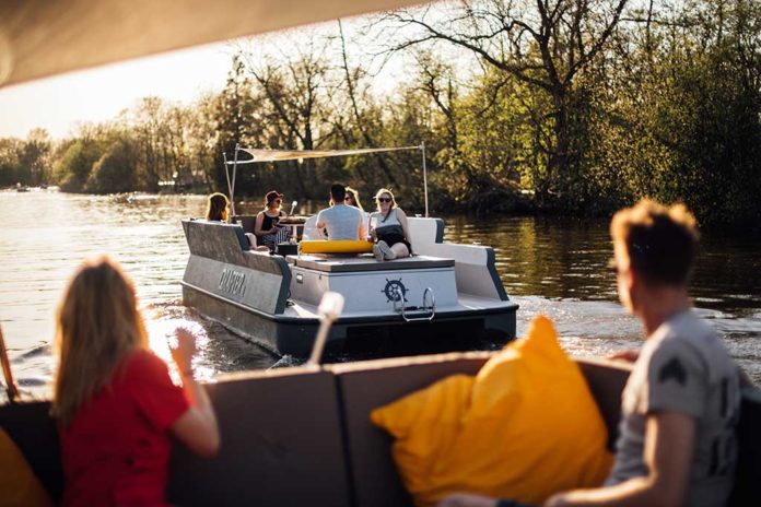 Het ‘Nieuwe Varen’ met de Qrafter loungeboot