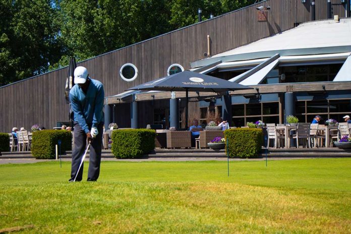 De Hooge Rotterdamsche - Golfen op hoog niveau