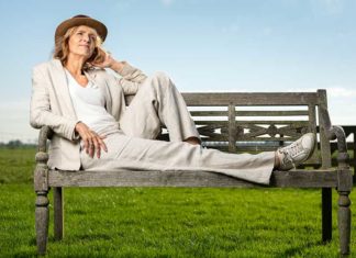 ‘Eigenlijk zijn we een groot doorgeefluik’ Interview Leonie Jansen: ‘Eigenlijk zijn we een groot doorgeefluik’