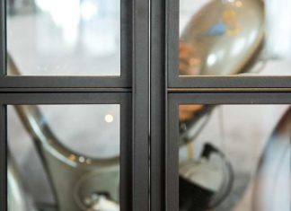 Uw fantasie is uw enige restrictie… Retrodeuren.nl - Fotografie Marc de Jong