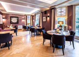 Maaltijden die als plaatjes worden opgediend Eet-Villa van den Brink - Fotografie: Nico Brons