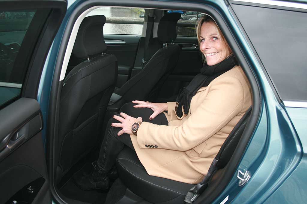 Match the Car - Ford Mondeo Hybrid Wagon