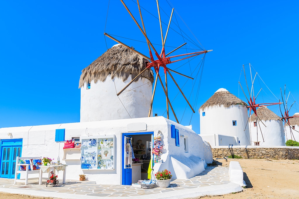 Local Touch Travel - Fotografie iStockphoto