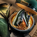 Floris van Bommel for Big Green Egg